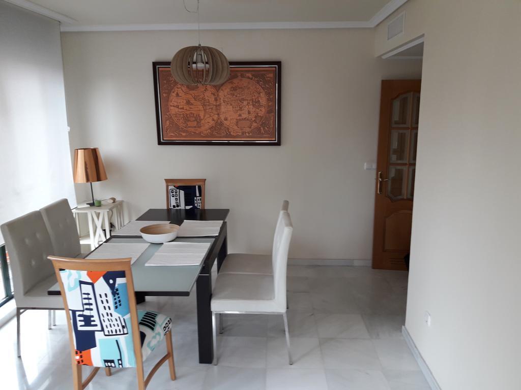 Apartamento Las 4 Palmeras Кордоба Екстериор снимка