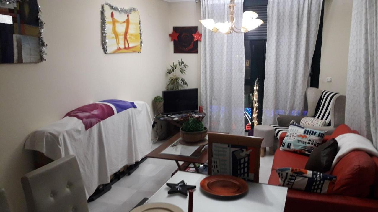 Apartamento Las 4 Palmeras Кордоба Екстериор снимка